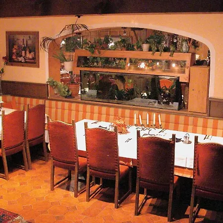 Restaurant Sidan Frühstückspension 3*